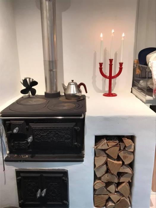 Bild 2,  Carl larsson ljusstake trearmad Röd - Nostalgiska.se