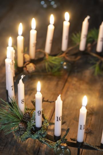  Kalenderljusstake för 24 julgransljus zink - Nostalgiska.se